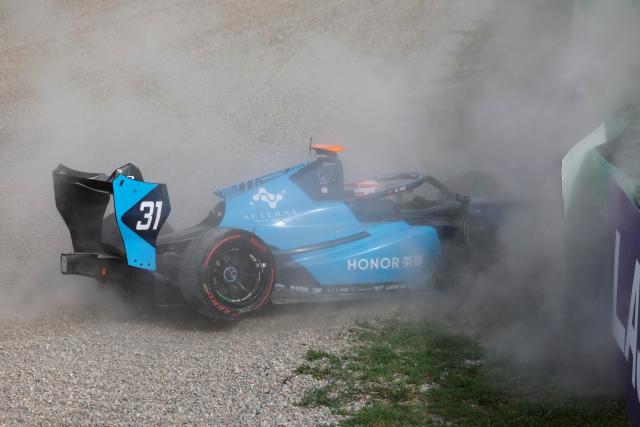 (260905) -- MONZA, Sept. 5, 2026 (Xinhua) -- Dams Lucas Oil driver Gerrard Xie of China goes off the circuit after crashing with Hitech driver Shin Woohyun of South Korea during the sprint race of the Formula 3 Italian Grand Prix at Monza Circuit, near Milan, Italy, on Sept. 5, 2026. (Xinhua/Li Jing)