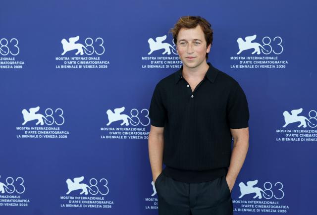 (260905) -- VENICE, Sept. 5, 2026 (Xinhua) -- American actor Skyler Gisondo of the film "Primetime" poses for the photocall of the film during the 83rd Venice International Film Festival in Venice, Italy, Sept. 5, 2026. (Xinhua/Wang Kaiyan)