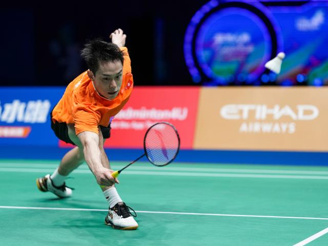 (260906) -- SHENZHEN, Sept. 6, 2026 (Xinhua) -- Jason Gunawan of China's Hong Kong hits a return during the men's singles final match against Lee Cheuk Yiu of China's Hong Kong at China Masters 2026 badminton tournament in Shenzhen, south China's Guangdong Province, Sept. 6, 2026. (Xinhua/Sun Fei)