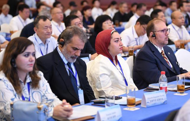 (260907) -- SHENZHEN, Sept. 7, 2026 (Xinhua) -- An international symposium themed "Consolidate Cultural Subjectivity in Promoting Chinese Modernization" is held in Shenzhen, south China's Guangdong Province, Sept. 6, 2026.
  The symposium brought together about 130 experts, scholars and guests from home and abroad. (Xinhua/Deng Hua)