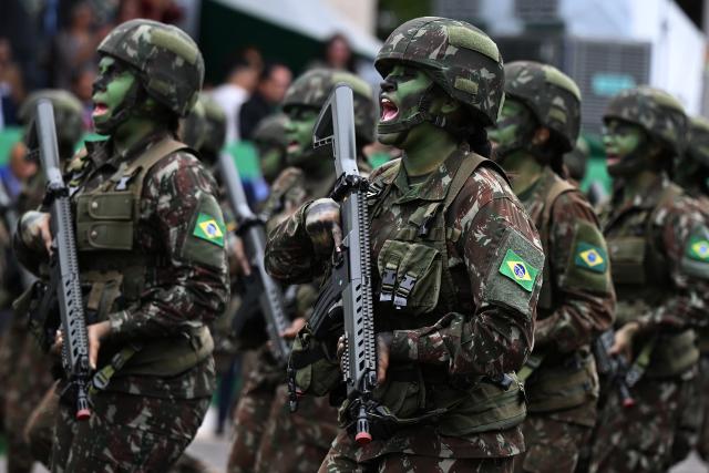 (260908) -- BRASILIA, Sept. 8, 2026 (Xinhua) -- Soldiers parade during an Independence Day celebration in Brasilia, Brazil, on Sept. 7, 2026. (Xinhua/Lucio Tavora)