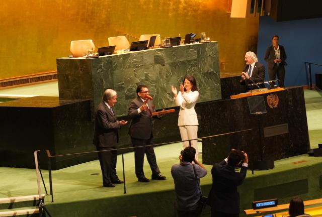 (260908) -- UNITED NATIONS, Sept. 8, 2026 (Xinhua) -- Khalilur Rahman (2nd L), president of the 81st session of the UN General Assembly, takes over the gavel at the closing meeting of the 80th UN General Assembly at the UN headquarters in New York, Sept. 8, 2026. Outgoing UN General Assembly (UNGA) President Annalena Baerbock declared the 80th UNGA session closed on Tuesday, concluding a year marked by efforts to reform the United Nations, uphold the UN Charter and advance the process for selecting the next secretary-general. (Xinhua/Zhang Fengguo)