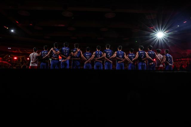 (260909) -- KITAKYUSHU, Sept. 9, 2026 (Xinhua) -- Players of China line up before the pool B match between Iran and China at AVC Men's Volleyball Continental Championship in Kitakyushu, Japan, Sept. 9, 2026. (Xinhua/Jia Haocheng)