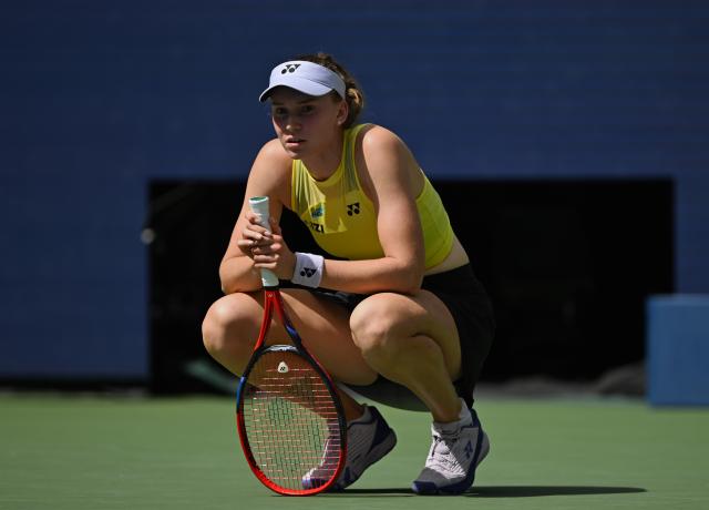 (260910) -- NEW YORK, Sept. 10, 2026 (Xinhua) -- Elena Rybakina reacts during the women's singles quarterfinal between Elena Rybakina of Kazakhstan and Zheng Qinwen of China at the 2026 US Open tennis championships in New York, the United States, Sept. 9, 2026. (Xinhua/Li Rui)
