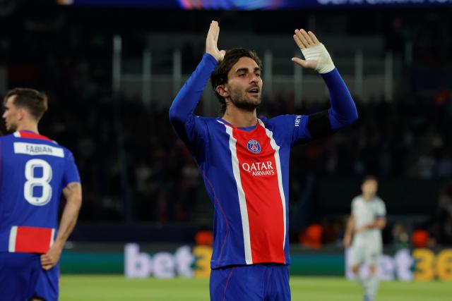 (260910) -- PARIS, Sept. 10, 2026 (Xinhua) -- PSG's Ferran Torres celebrates during the Champion's League first round soccer game between Paris Saint-Germain (PSG) and Slovan Bratislava in Parc des Princes Stadium, Paris, France, Sept. 9, 2026. (Photo by Henri Szwarc/Xinhua)