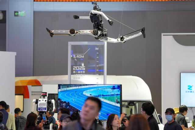 (260910) -- BEIJING, Sept. 10, 2026 (Xinhua) -- A humanoid robot named "Tiangong Ultra" is seen during the 2026 China International Fair for Trade in Services (CIFTIS) at Shougang Park in Beijing, capital of China, Sept. 10, 2026. Themed exhibition halls are showcasing new technologies, emerging business models and innovative applications at the ongoing 2026 CIFTIS, giving visitors a firsthand look at cutting-edge innovations in trade and services. (Xinhua/Ju Huanzong)