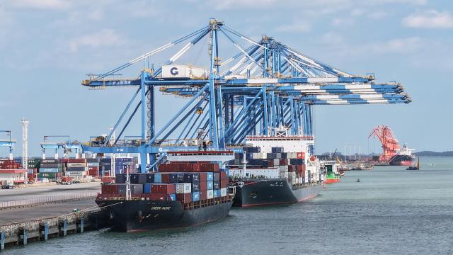 (260912) -- NANNING, Sept. 12, 2026 (Xinhua) -- A drone photo taken on Sept. 3, 2026 shows an automated container wharf of the Beibu Gulf Port in Qinzhou, south China's Guangxi Zhuang Autonomous Region.
  Pinglu Canal in south China's Guangxi Zhuang Autonomous Region will become operational on Sept. 16, according to a Monday press conference on the canal's opening.
  The 134.2-km canal links the Xijiang River shipping route in the north with the Beibu Gulf in the south. It is China's first major river-to-sea canal project that has been planned and coordinated at the national level since 1949.
  Designed to accommodate vessels of up to 5,000 tonnes, the canal stretches along the country's New International Land-Sea Trade Corridor, a strategic route linking China's inland regions with ASEAN and other global markets.
  It is expected to shorten the shipping distance between China's southwestern hinterland and ASEAN by 560 km and reduce logistics costs by 18 to 30 percent, said Lu Xinning, vice chairperson of the regional government, in another press conference held in early September. (Xinhua/Zhang Ailin)