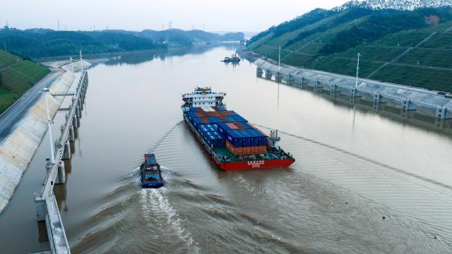(260912) -- NANNING, Sept. 12, 2026 (Xinhua) -- An aerial drone photo taken on Sept. 7, 2026 shows a Panama-flagged container ship sailing along the Pinglu Canal in south China's Guangxi Zhuang Autonomous Region.
  Pinglu Canal in south China's Guangxi Zhuang Autonomous Region will become operational on Sept. 16, according to a Monday press conference on the canal's opening.
  The 134.2-km canal links the Xijiang River shipping route in the north with the Beibu Gulf in the south. It is China's first major river-to-sea canal project that has been planned and coordinated at the national level since 1949.
  Designed to accommodate vessels of up to 5,000 tonnes, the canal stretches along the country's New International Land-Sea Trade Corridor, a strategic route linking China's inland regions with ASEAN and other global markets.
  It is expected to shorten the shipping distance between China's southwestern hinterland and ASEAN by 560 km and reduce logistics costs by 18 to 30 percent, said Lu Xinning, vice chairperson of the regional government, in another press conference held in early September. (Xinhua/Zhang Ailin)