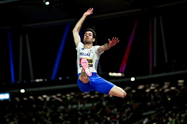 (260913) -- BUDAPEST, Sept. 13, 2026 (Xinhua) -- Miltiadis Tentoglou of Greece competes during the men's long jump competition at the World Athletics Ultimate Championship in Budapest, Hungary, Sept. 12, 2026. (Photo by David Balogh/Xinhua)