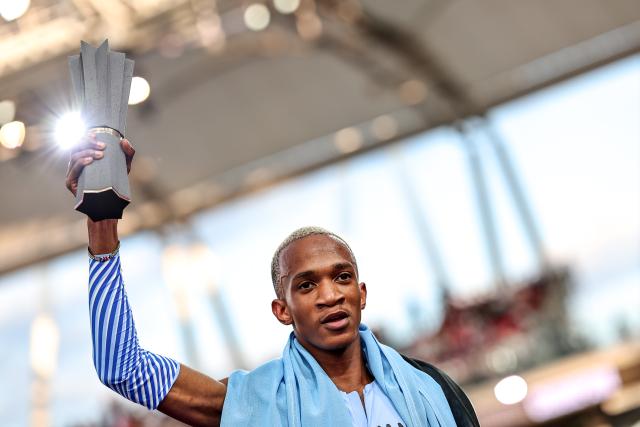 (260913) -- BUDAPEST, Sept. 13, 2026 (Xinhua) -- Busang Collen Kebinatshipi of Botswana reacts during the awarding ceremony for the men's 400 meters final at the World Athletics Ultimate Championship in Budapest, Hungary on Sept. 12, 2026. (Photo by David Balogh/Xinhua)