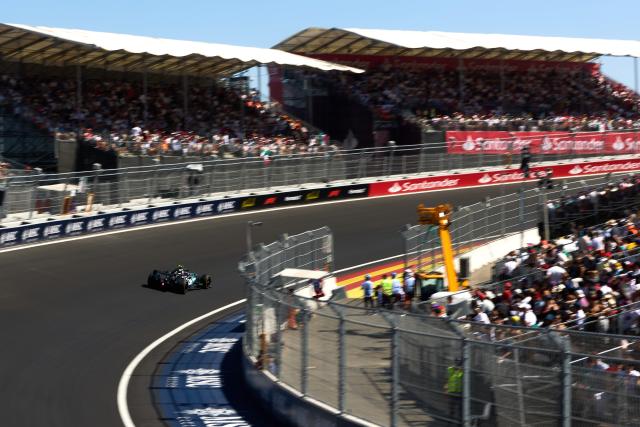 (260914) -- MADRID, Sept. 14, 2026 (Xinhua) -- Mercedes' Italian driver Kimi Antonelli competes during the Formula 1 Spanish Grand Prix Race at Madring Circuit, Madrid, Spain, Sept. 13, 2026. (Xinhua/Meng Dingbo)