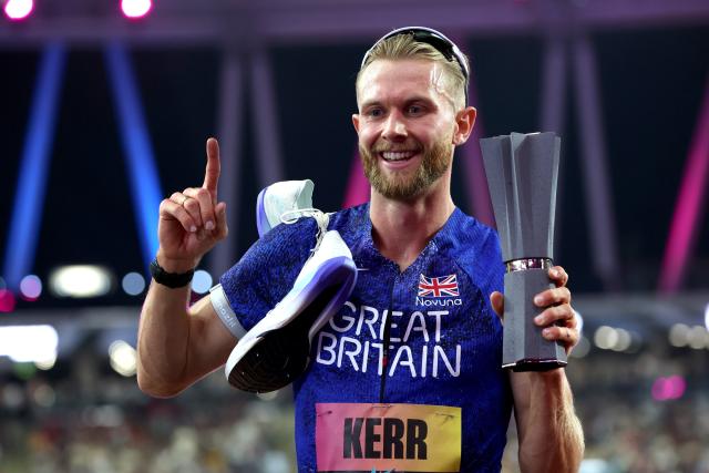 (260914) -- BUDAPEST, Sept. 14, 2026 (Xinhua) -- Josh Kerr of Britain poses during the awarding ceremony of the men's 1500m race at the World Athletics Ultimate Championship in Budapest, Hungary, Sept. 13, 2026. (Photo by Attila Volgyi/Xinhua)