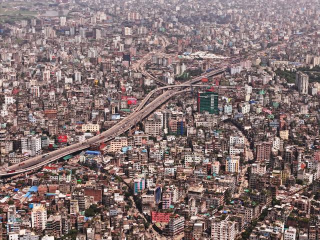 (260914) -- DHAKA, Sept. 14, 2026 (Xinhua) -- An aerial photo taken on Sept. 13, 2026 shows an urban view of Dhaka, Bangladesh. (Photo by Habibur Rahman/Xinhua)