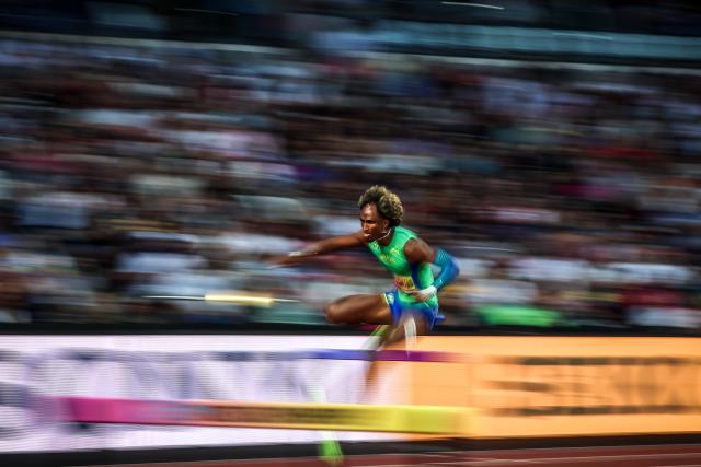 (260914) -- BUDAPEST, Sept. 14, 2026 (Xinhua) -- Alison Dos Santos of Brazil competes during the men's 400m hurdles race at the World Athletics Ultimate Championship in Budapest, Hungary, Sept. 13, 2026. (Photo by David Balogh/Xinhua)