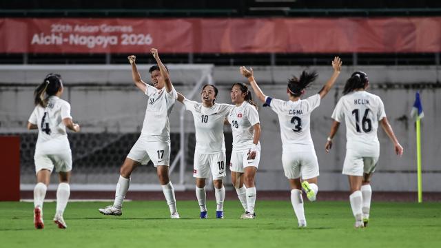 (260914) -- GIFU, Sept. 14, 2026 (Xinhua) -- Cheung Wai Ki (2nd L) of China's Hong Kong celebrates her goal during the group G match of Women's Football between China and China's Hong Kong at 20th Asian Games Aichi-Nagoya 2026 in Gifu, Japan, Sept. 14, 2026. (Xinhua/Jia Haocheng)