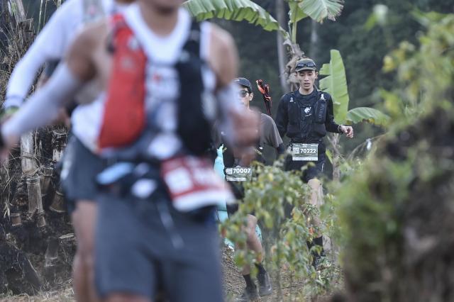(260915) -- JAKARTA, Sept. 15, 2026 (Xinhua) -- Runners compete at the Bandung Ultra 100 in Bandung, West Java Province, Indonesia, Aug. 29, 2026. TO GO WITH "Feature: Indonesia's trail running boom takes runners from roads to mountains" (Xinhua/Veri Sanovri)