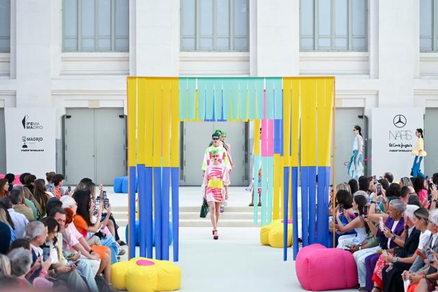 (260915) -- MADRID, Sept. 15, 2026 (Xinhua) -- Models present creations by Agatha Ruiz de la Prada during the Madrid Fashion Week in Madrid, Spain, Sept. 15, 2026. (Photo by Gustavo Valiente/Xinhua)