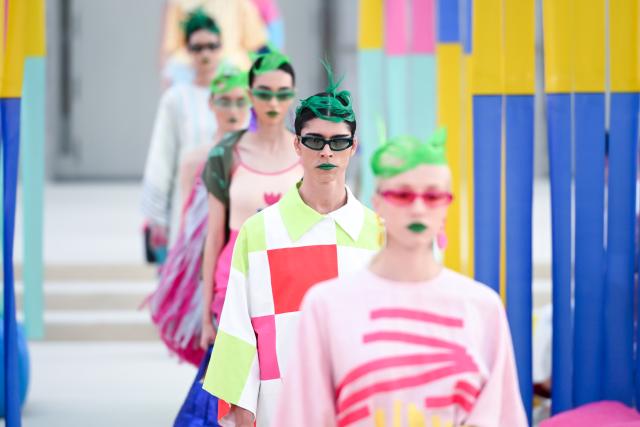 (260915) -- MADRID, Sept. 15, 2026 (Xinhua) -- Models present creations by Agatha Ruiz de la Prada during the Madrid Fashion Week in Madrid, Spain, Sept. 15, 2026. (Photo by Gustavo Valiente/Xinhua)