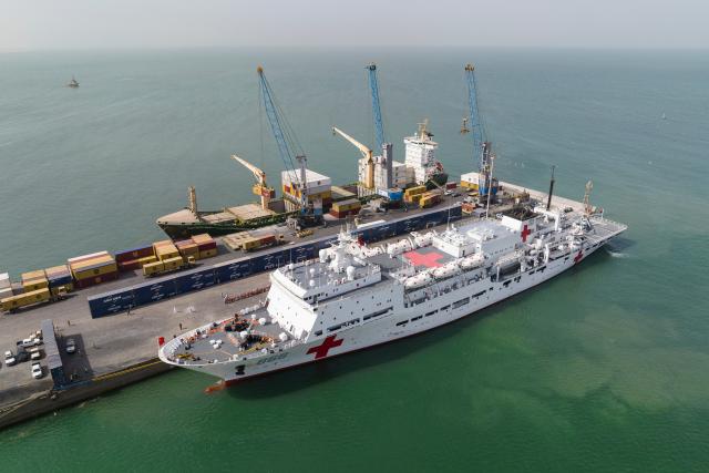 (260916) -- NOUAKCHOTT, Sept. 16, 2026 (Xinhua) -- An aerial photo shows the Chinese People's Liberation Army Navy hospital ship Auspicious Ark docking at the Friendship Port in Nouakchott, the capital of Mauritania, Sept. 15, 2026. The hospital ship arrived in Mauritania on Tuesday for a seven-day friendly visit, during which it would provide medical services.
  TO GO WITH "Chinese navy hospital ship arrives in Mauritania for medical mission" (Xinhua/Xie Jianfei)