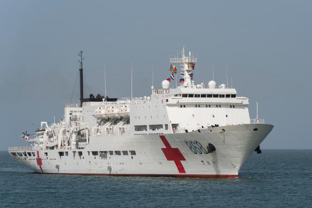 (260916) -- NOUAKCHOTT, Sept. 16, 2026 (Xinhua) -- This photo shows the Chinese People's Liberation Army Navy hospital ship Auspicious Ark at the Friendship Port in Nouakchott, the capital of Mauritania, Sept. 15, 2026. The hospital ship arrived in Mauritania on Tuesday for a seven-day friendly visit, during which it would provide medical services.
  TO GO WITH "Chinese navy hospital ship arrives in Mauritania for medical mission" (Xinhua/Xie Jianfei)