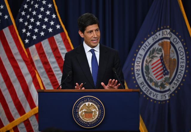 (260916) -- WASHINGTON, Sept. 16, 2026 (Xinhua) -- U.S. Federal Reserve Chair Kevin Warsh attends a press conference in Washington, D.C., the United States, Sept. 16, 2026. The U.S. Federal Reserve on Wednesday raised its target federal funds rate by 25 basis points to a range of 3.75 percent to 4 percent to address persistent inflation, marking its first interest rate hike since July 2023. (Xinhua/Li Rui)