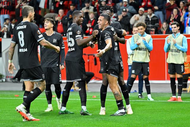(260917) -- LEVERKUSEN, Sept. 17, 2026 (Xinhua) -- Players of Bayer 04 Leverkusen celebrate scoring during the UEFA Europa League football match between Bayer 04 Leverkusen and NK Celje in Leverkusen, Germany, Sept. 16, 2026. (Photo by Ulrich Hufnagel/Xinhua)