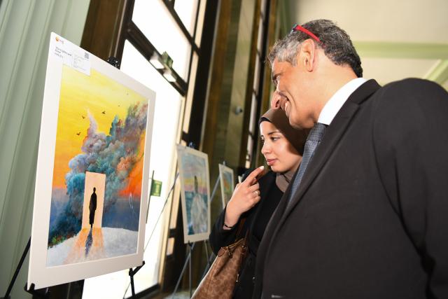 (260917) -- BEIJING, Sept. 17, 2026 (Xinhua) -- People visit an exhibition themed "Accessibility for All" in Geneva, Switzerland, Sept. 15, 2026. An exhibition themed "Accessibility for All" was held on Tuesday at the Palais des Nations in Geneva during the 63rd session of the United Nations Human Rights Council (UNHRC). (Xinhua/Lian Yi)