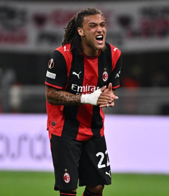 (260917) -- MILAN, Sept. 17, 2026 (Xinhua) -- AC Milan's Diego Moreira reacts during the UEFA Europa League match between AC Milan and Benfica in Milan, Italy, Sept. 16, 2026. (Photo by Alberto Lingria/Xinhua)