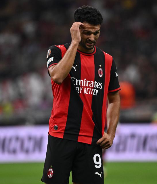 (260917) -- MILAN, Sept. 17, 2026 (Xinhua) -- AC Milan's Goncalo Ramos reacts during the UEFA Europa League match between AC Milan and Benfica in Milan, Italy, Sept. 16, 2026. (Photo by Alberto Lingria/Xinhua)