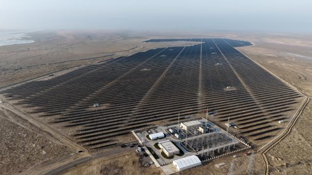 (260917) -- BAKU, Sept. 17, 2026 (Xinhua) -- An aerial drone photo taken on Sept. 16, 2026 shows the 100 MW Gobustan solar power plant in Garadagh district of Baku, Azerbaijan. TO GO WITH "Chinese-invested large-scale solar power plant in Azerbaijan connected to grid" (AZERTAC news agency via Xinhua)