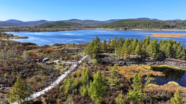 (260918) -- ARXAN, Sept. 18, 2026 (Xinhua) -- An aerial drone photo taken on Sept. 16, 2026 shows the autumn scenery of the Arxan National Forest Park in Arxan of Hinggan League, north China's Inner Mongolia Autonomous Region. (Xinhua/Bei He)