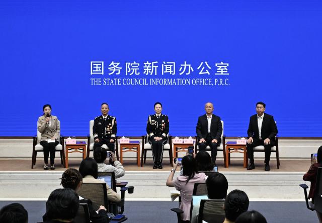 (260918) -- BEIJING, Sept. 18, 2026 (Xinhua) -- The State Council Information Office (SCIO) holds a group interview on "upholding the soldier's spirit, pursuing new glory after service" in Beijing, capital of China, Sept. 18, 2026. (Xinhua/Chen Shuo)