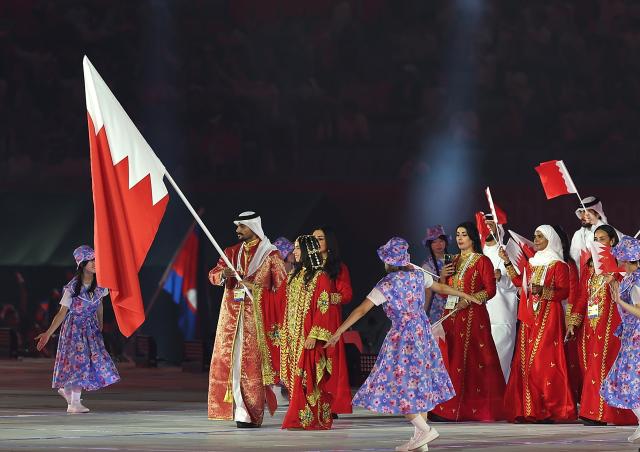(260919) -- NAGOYA, Sept. 19, 2026 (Xinhua) -- Delegation of Bahrain parades into the stadium during the opening ceremony of the 20th Asian Games Aichi-Nagoya 2026 in Nagoya, Japan, Sept. 19, 2026. (Xinhua/Li Bo)