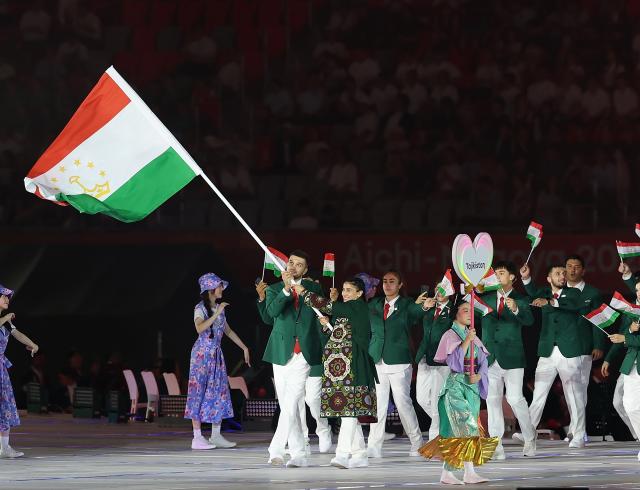 (260919) -- NAGOYA, Sept. 19, 2026 (Xinhua) -- The delegation of Tajikistan parades into the stadium during the opening ceremony of the 20th Asian Games Aichi-Nagoya 2026 in Nagoya, Japan, Sept. 19, 2026. (Xinhua/Li Bo)