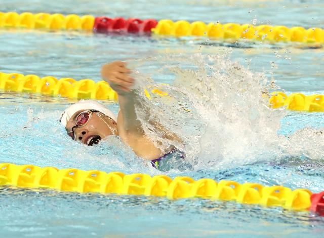 (260920) -- NAGOYA, Sept. 20, 2026 (Xinhua) -- Wu Xiyao of China competes during the women's individual final, swimming round of modern pentathlon at the 20th Asian Games Aichi-Nagoya 2026 in Anjo city of Aichi Prefecture, Japan, Sept. 20, 2026. (Xinhua/Yao Qilin)
