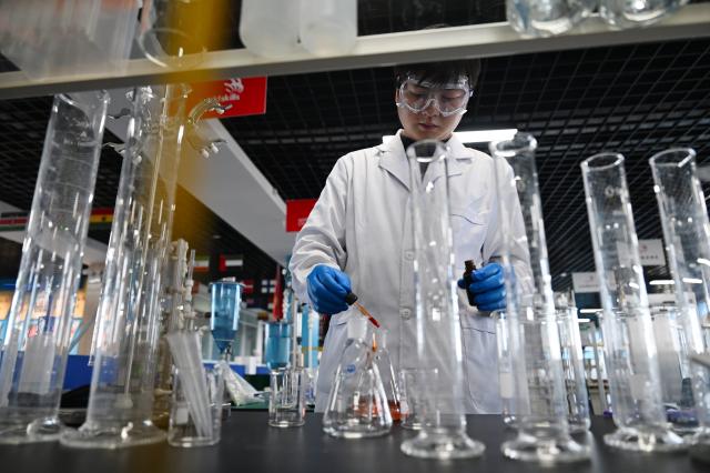 (260921) -- ZHENGZHOU, Sept. 21, 2026 (Xinhua) -- Lu Yi participates in a simulated competition training at a training base of Henan Chemical Technician College in Kaifeng City, central China's Henan Province, Sept. 1, 2026. At a training base of Henan Chemical Technician College, 23-year-old Lu Yi is preparing for the water technology event of the upcoming 48th WorldSkills Competition.
  Lu enrolled at Henan Chemical Technician College in 2019 and began training for the water technology event three years later. The water technology event focuses on evaluating competitors' abilities in wastewater treatment process operations, water quality analysis, mechanical equipment maintenance, and electrical automation. In 2025, Lu won the gold medal in the water technology event at China's third Vocational Skills Competition.
  During his daily training for the upcoming 48th WorldSkills Competition, Lu spends almost all his time in the laboratory, working with his coach to improve speed and adjust every detail of his movements. (Xinhua/Hao Yuan)