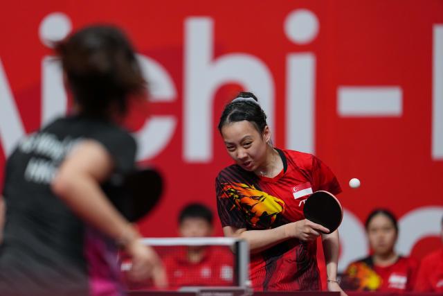 (260922) -- TOYOTA, Sept. 22, 2026 (Xinhua) -- Ser Lin Qian (R) of Singapore comepetes during the table tennis women's team first-round match between Hong Kong, China and Singapore at the 20th Asian Games Aichi-Nagoya 2026 in Toyota, Japan, Sept. 22, 2026. (Xinhua/Cheong Kam Ka)