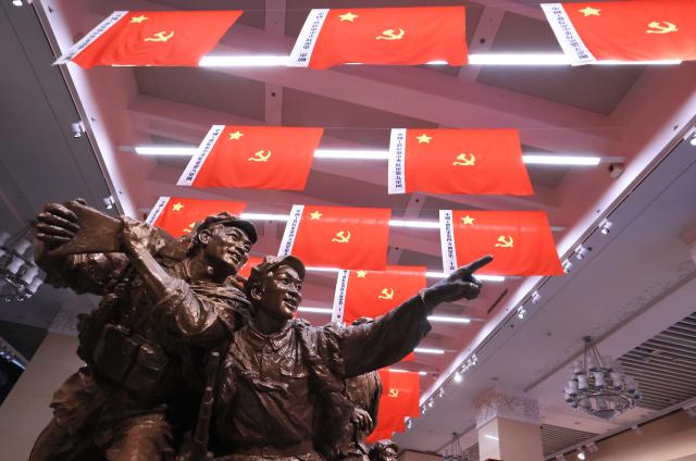 (260923) -- BEIJING, Sept. 23, 2026 (Xinhua) -- An exhibit is pictured during a media preview of a themed exhibition commemorating the 90th anniversary of the victory of the Long March at the Military Museum of the Chinese People's Revolution in Beijing, capital of China, Sept. 21, 2026. (Xinhua/Yin Gang)
