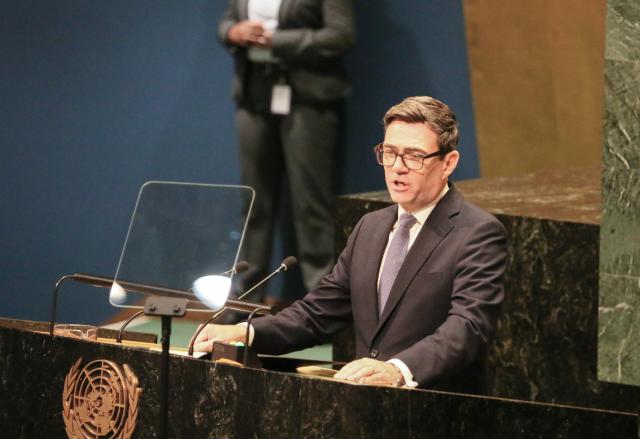 (260923) -- UNITED NATIONS, Sept. 23, 2026 (Xinhua) -- British Prime Minister Andy Burnham speaks at the General Debate of the 81st session of UN General Assembly at the UN headquarters in New York, on Sept. 22, 2026. (Xinhua/Zhang Fengguo)