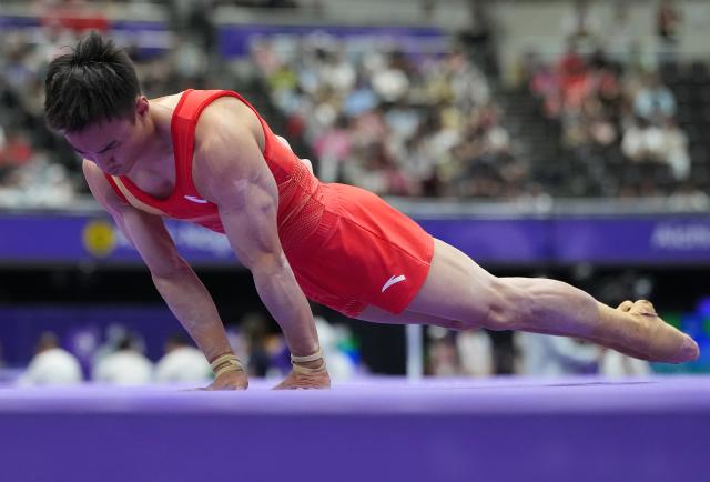 (260923) -- NAGOYA, Sept. 23, 2026 (Xinhua) -- Sun Wei of team China competes during the floor exercise competition of men's team final of Artistic Gymnastics at the 20th Asian Games Aichi-Nagoya 2026 in Nagoya, Japan, Sept. 23, 2026. (Xinhua/Lui Siu Wai)
