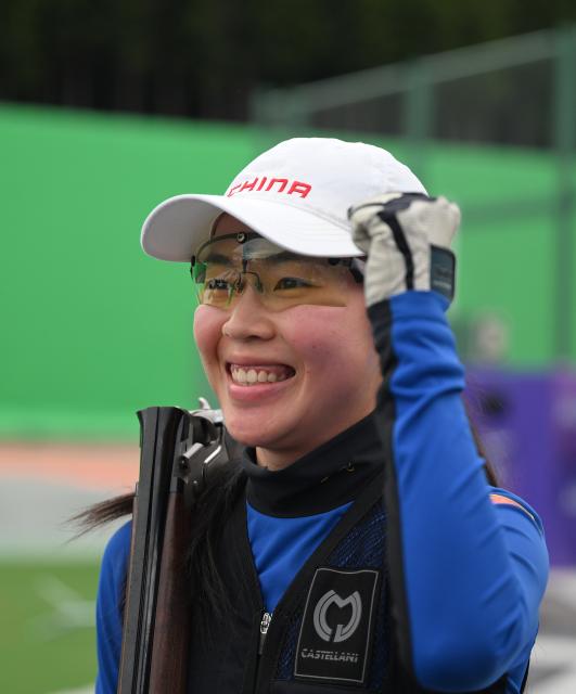 (260923) -- NAGOYA, Sept. 23, 2026 (Xinhua) -- Jiang Yiting of China celebrates after the Skeet Women Individual Final of shooting at the 20th Asian Games Aichi-Nagoya 2026 in Toyota of Aichi Prefecture, Japan, Sept. 23, 2026. (Xinhua/Liu Lei)