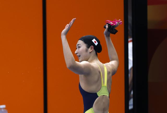 (260923) -- TOKYO, Sept. 23, 2026 (Xinhua) -- Ikee Rikako of Japan waves after the women's 100m butterfly final at the 20th Asian Games Aichi-Nagoya 2026 in Tokyo, Japan, Sept. 23, 2026. (Xinhua/Wu Zhizun)
