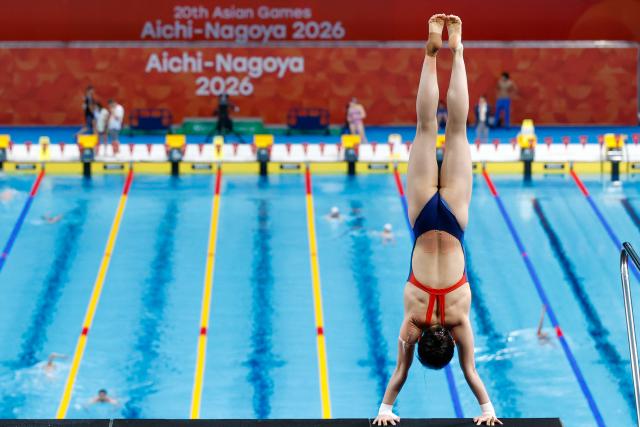 (260923) -- TOKYO, Sept. 23, 2026 (Xinhua) -- Chen Yuxi of China attends a training session ahead of the upcoming diving event of the 20th Asian Games Aichi-Nagoya 2026 in Tokyo, Japan, Sept. 23, 2026. (Xinhua/Wu Zhizun)