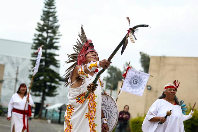 (260923) -- MEXICO CITY, Sept. 23, 2026 (Xinhua) -- Traditional dancers participate in a community dance event in Mexico City, Mexico, Sept. 23, 2026. (Photo by Francisco Canedo/Xinhua)
