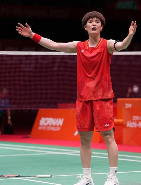 (260924) -- ICHINOMIYA, Sept. 24, 2026 (Xinhua) -- Wang Zhiyi of team China celebrates after winning the singles match against Yamaguchi Akane of team Japan during the badminton women's team final between China and Japan at the 20th Asian Games Aichi-Nagoya 2026 in Ichinomiya of Aichi Prefecture, Japan, Sept. 24, 2026. (Xinhua/Hou Zhaokang)