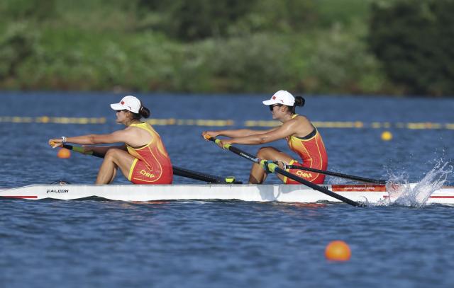 (260924) -- KAIZU, Sept. 24, 2026 (Xinhua) -- Team China competes during the women's pair of Rowing at the 20th Asian Games Aichi-Nagoya 2026 in Kaizu of Gifu Prefecture, Japan, Sept. 24, 2026. (Xinhua/Jia Haocheng)
