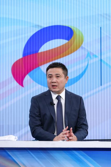 (260924) -- BEIJING, Sept. 24, 2026 (Xinhua) -- Lin Jian, vice president of the Chinese Academy of International Trade and Economic Cooperation under the Ministry of Commerce, speaks at the 37th episode of China Economic Roundtable, an all-media talk show hosted by Xinhua News Agency. (Xinhua/Zhang Fan)