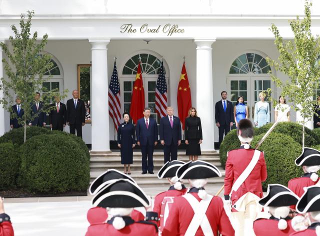 (260924) -- WASHINGTON, Sept. 24, 2026 (Xinhua) -- U.S. President Donald Trump holds a welcome ceremony for Chinese President Xi Jinping, who is on a state visit to the United States, at the White House in Washington, D.C., the United States, Sept. 24, 2026. (Xinhua/Wang Ye)