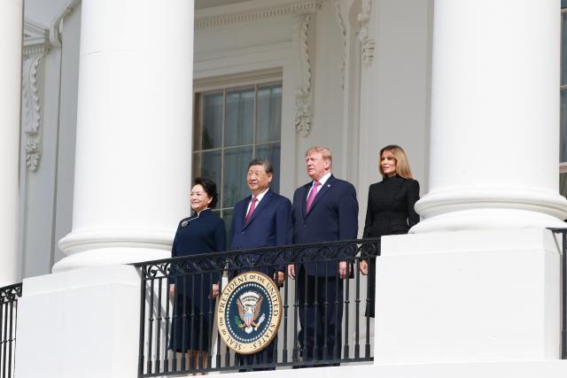 (260924) -- WASHINGTON, Sept. 24, 2026 (Xinhua) -- U.S. President Donald Trump holds a welcome ceremony for Chinese President Xi Jinping, who is on a state visit to the United States, at the White House in Washington, D.C., the United States, Sept. 24, 2026. (Xinhua/Wang Ye)