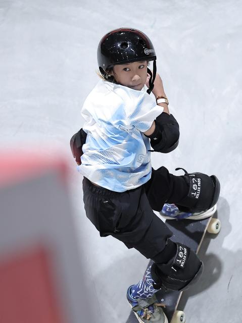 (260925) -- NAGOYA, Sept. 25, 2026 (Xinhua) -- Cao Shiqi of China competes during the women's park final of skateboarding at the 20th Asian Games Aichi-Nagoya 2026 in Tokoname of Aichi Prefecture, Japan, Sept. 25, 2026. (Xinhua/Long Lei)